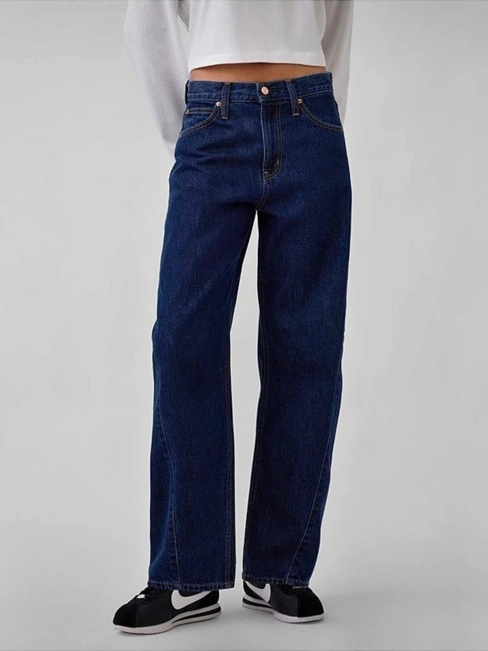 Gap High Rise Barrel Jeans 28 Long